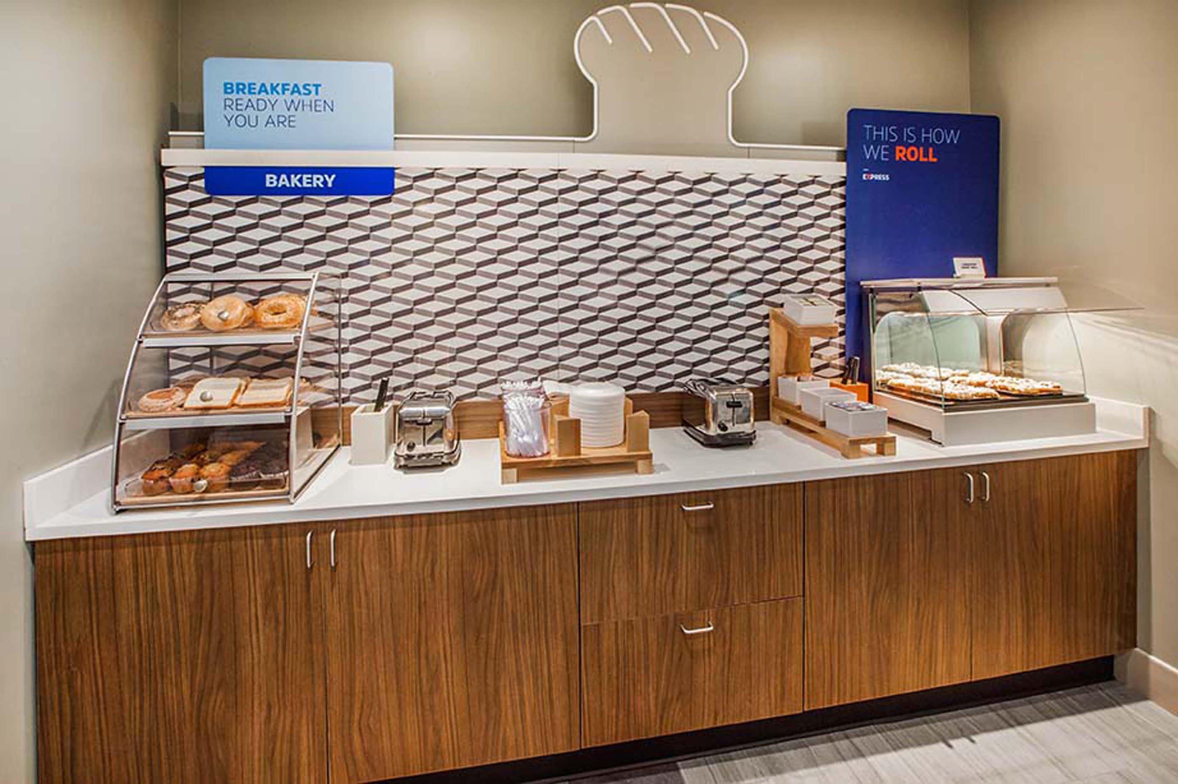 Shanersville Holiday Inn Express & Suites Dayton South - I-675 By Ihg מראה חיצוני תמונה